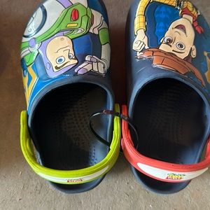 Toy Story Crocs Buzz and Woody toolset size 10